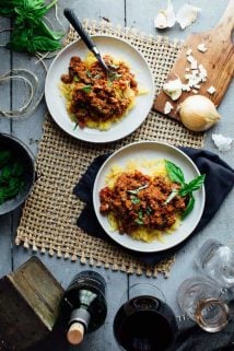 Check out this awesome Spaghetti Squash with Turkey Sausage Ragu. It is ready in just 50 minutes and is gluten free, wheat free and dairy free. | Healthy Seasonal Recipes | Katie Webster