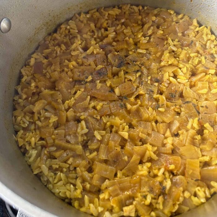 the rice with the lid removed
