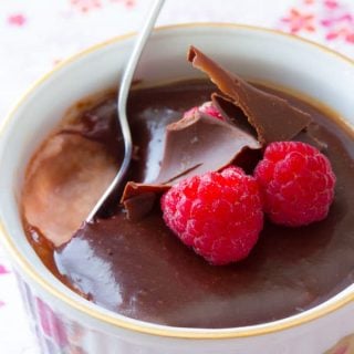 Skinny Chocolate Raspberry Pots de Creme | Healthy Seasonal Recipes