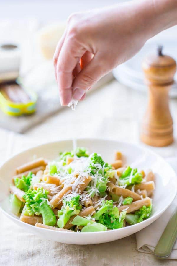 Healthy Pasta Romanesco with Anchovies