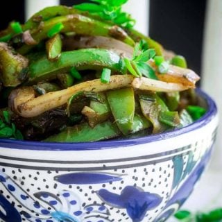 Easy Mexican Sauteed Peppers, Only 10 minutes to make, paleo, vegan and gluten-free on Healthy Seasonal Recipes