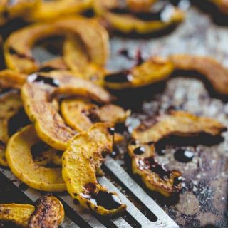 4-ingredient Spice Roasted Delicata Squash with Port Reduction {naturally vegan, paleo and gluten-free} on Healthy Seasonal Recipes by Katie Webster