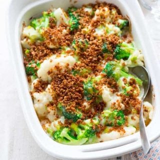 Healthy Make-ahead Broccoli and Cauliflower Casserole with Creamy Cheddar Leek Sauce and Crunchy Panko Breadcrumb topping on HealthySeasonalRecipes.com