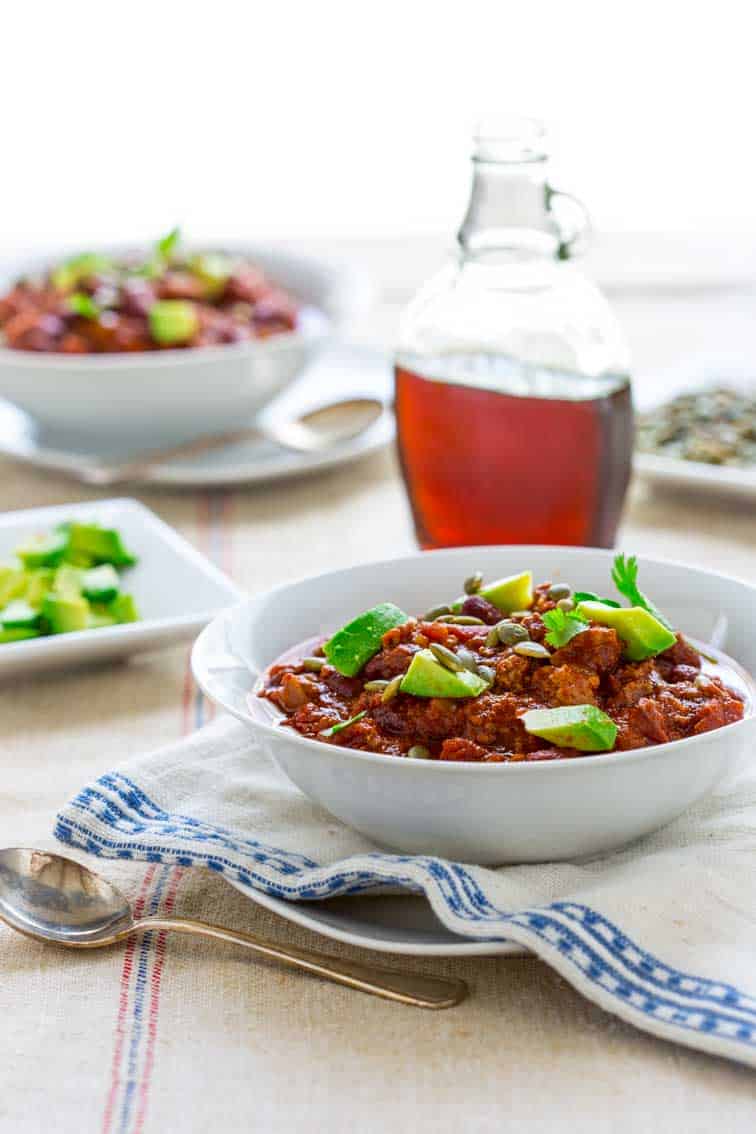 Smoky and Sweet Turkey Chili | Fall | Smoked Paprika | Maple Syrup | Beans | Tomatoes | Cookbook Giveaway | Healthy Seasonal Recipes