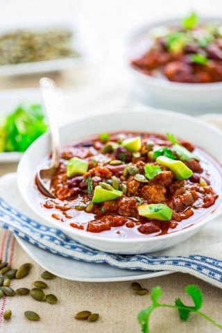 Smoky and Sweet Turkey Chili | Fall | Smoked Paprika | Maple Syrup | Beans | Tomatoes | Cookbook Giveaway | Healthy Seasonal Recipes