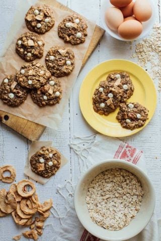 Chewy Oatmeal cookies, with white chocolate chips, walnuts and chunks of dried apple rings added in for a fall twist! | Healthy Seasonal Recipes | Katie Webster