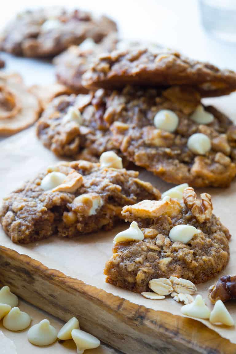 Chewy Oatmeal cookies, with white chocolate chips, walnuts and chunks of dried apple rings added in for a fall twist! | Healthy Seasonal Recipes | Katie Webster