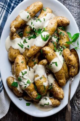 Za'atar Roasted Fingerling Potatoes with yogurt Tahini Sauce and Mint | Healthy Seasonal Recipes