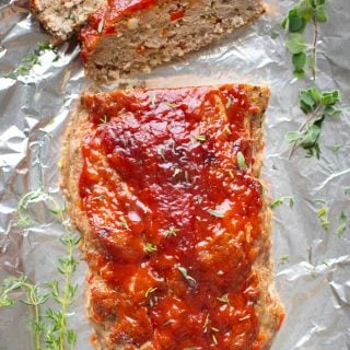 A close up overhead of turkey meatloaf