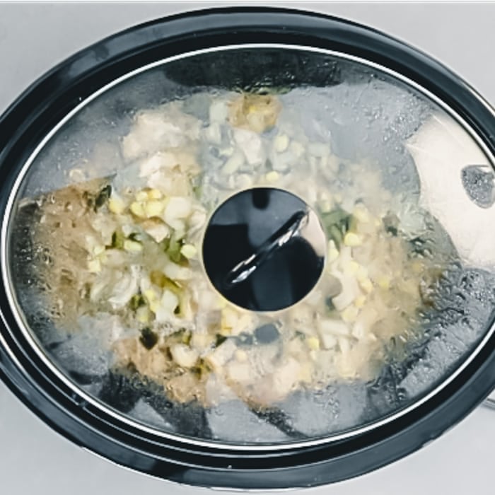 crockpot covered with lid from overhead