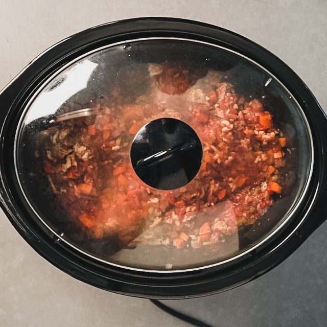 Cover on slow cooker