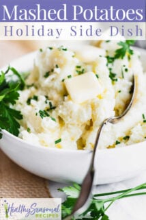 bowl of mashed potatoes
