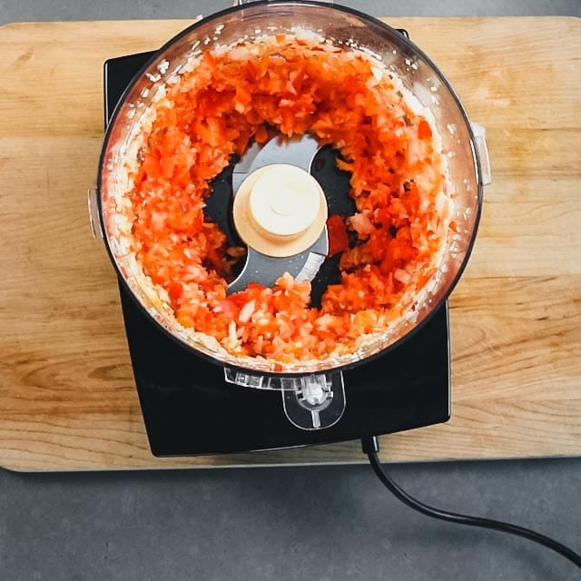 the texture of the chopped veggies in the food processor