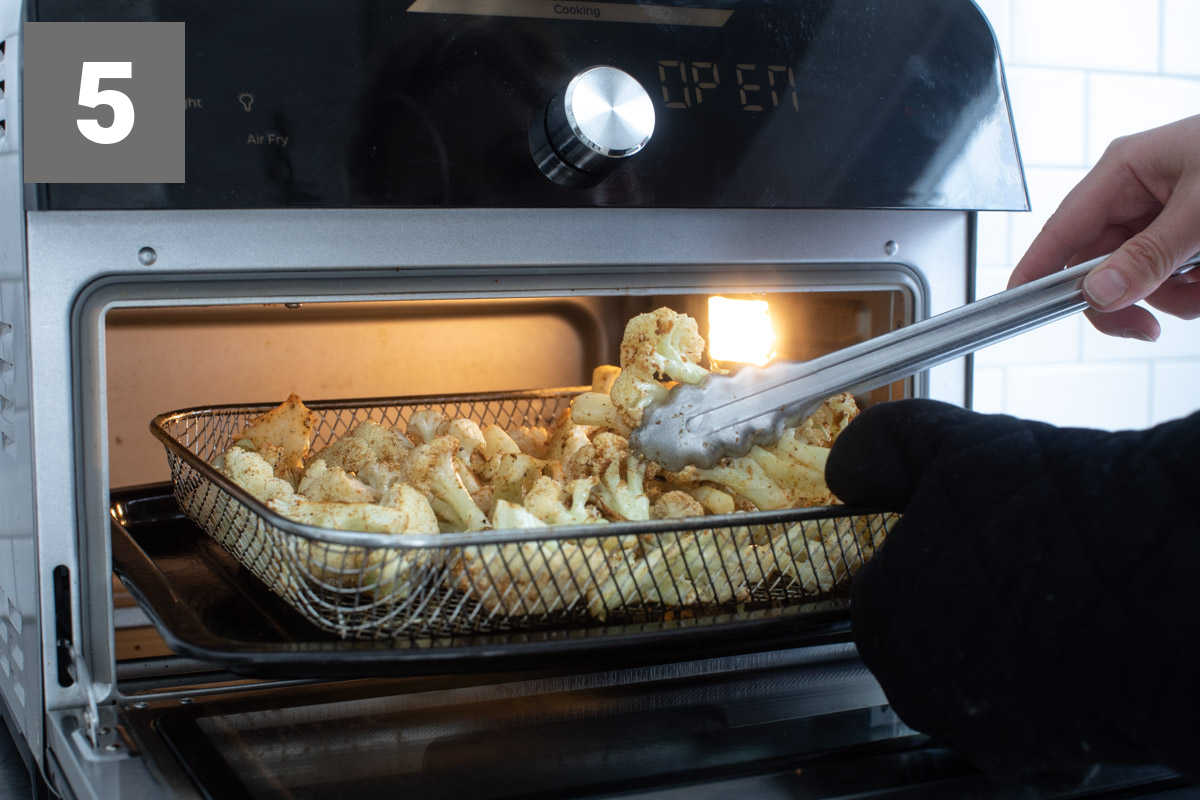 air fryer cauliflower step 5