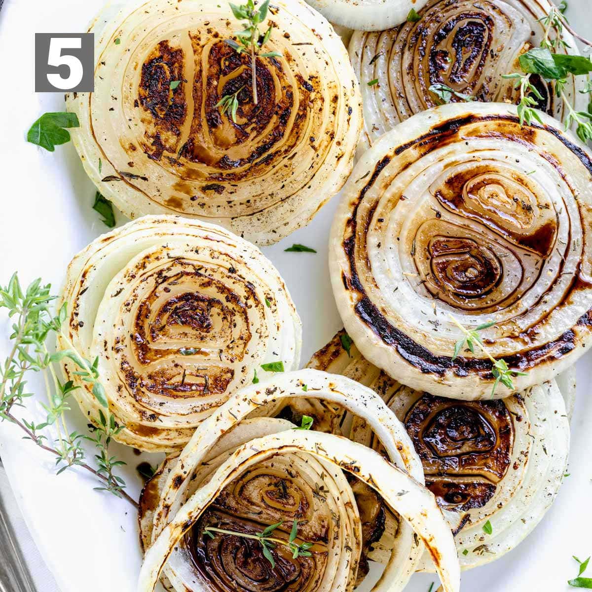 grilled onions with balsamic vinegar and thyme