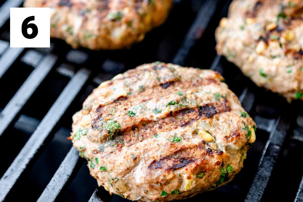 turkey patties on the grill